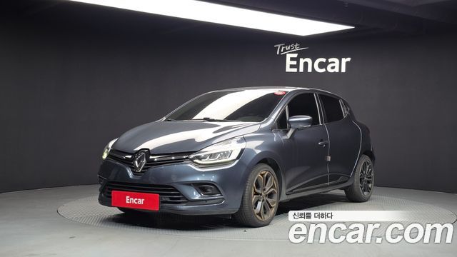 Renault Korea Clio — exterior
