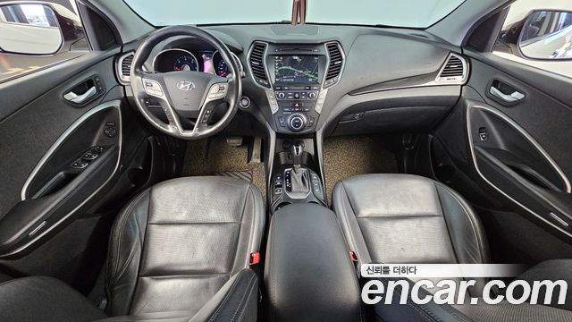 Hyundai Maxcruz — interior