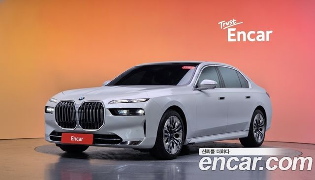 BMW 7 Series — exterior