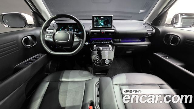 Hyundai Casper — interior