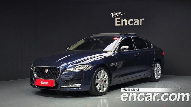 Jaguar XF — exterior