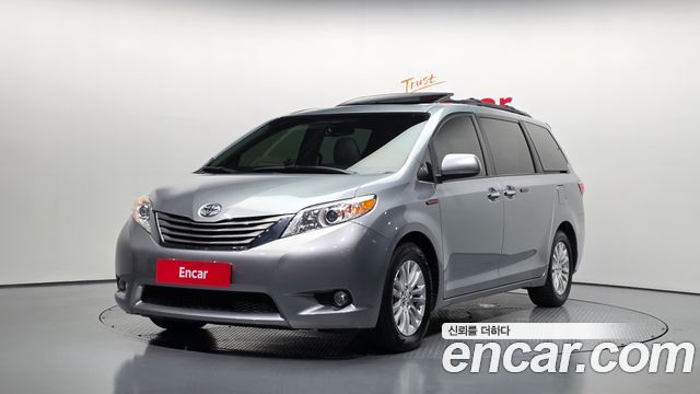 Toyota Sienna — exterior
