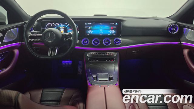 Mercedes-Benz CLS-Class — interior