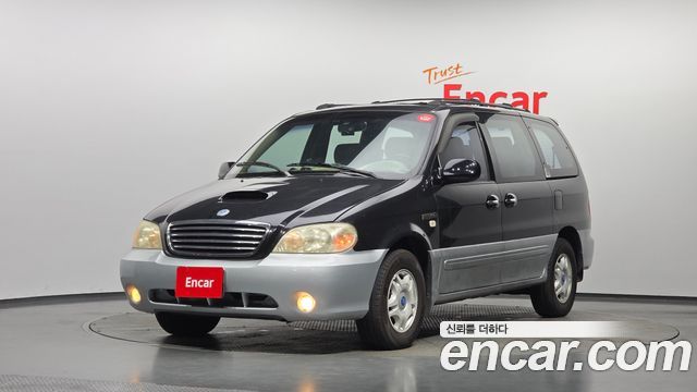 Kia Carnival — exterior