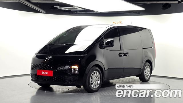 Hyundai Staria — exterior