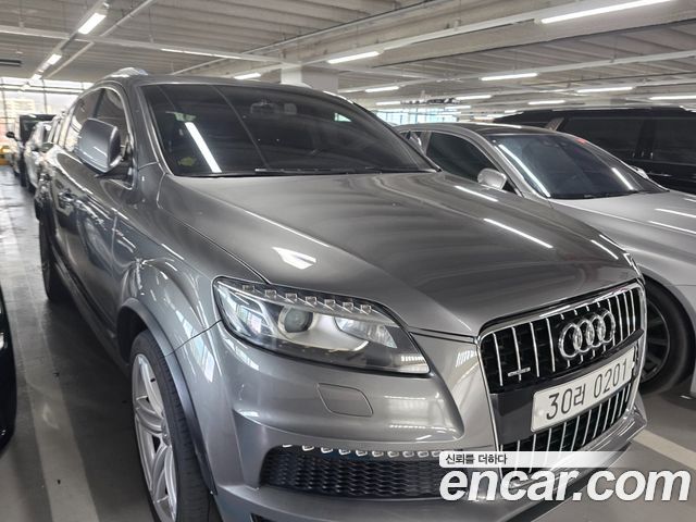 Audi Q7 — exterior