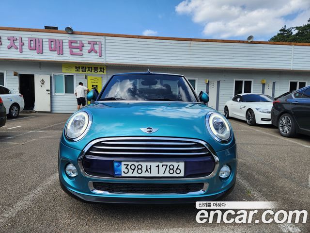 MINI Cooper Convertible — exterior
