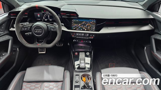 Audi RS3 — interior