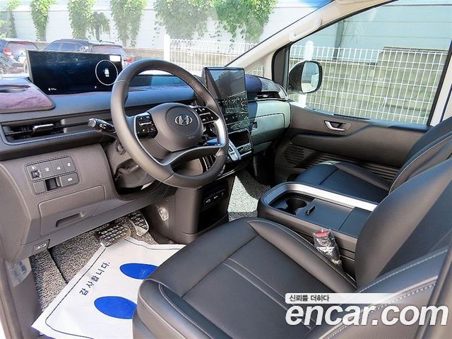 Hyundai ST1 — interior