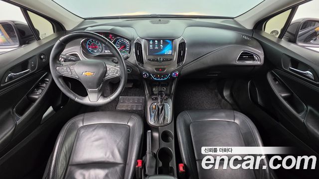 Chevrolet Korea Cruze — interior