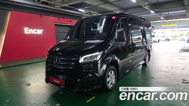 Mercedes-Benz Sprinter — exterior