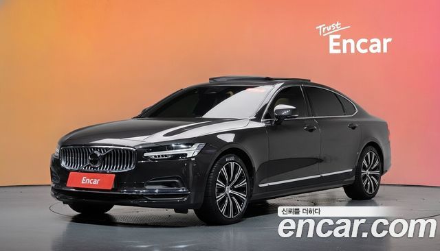 Volvo S90 — exterior