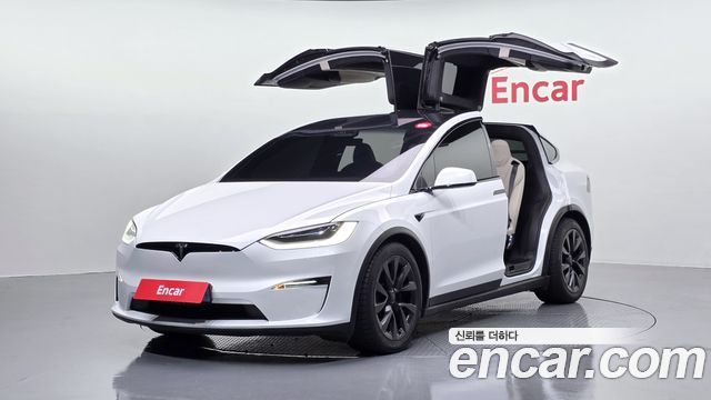 Tesla Model X — exterior