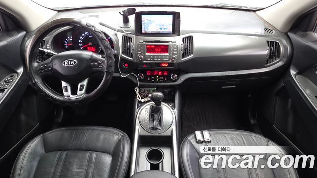 Kia Sportage — interior