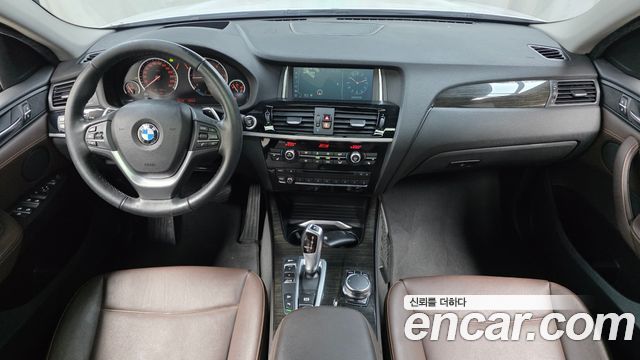 BMW X4 — interior