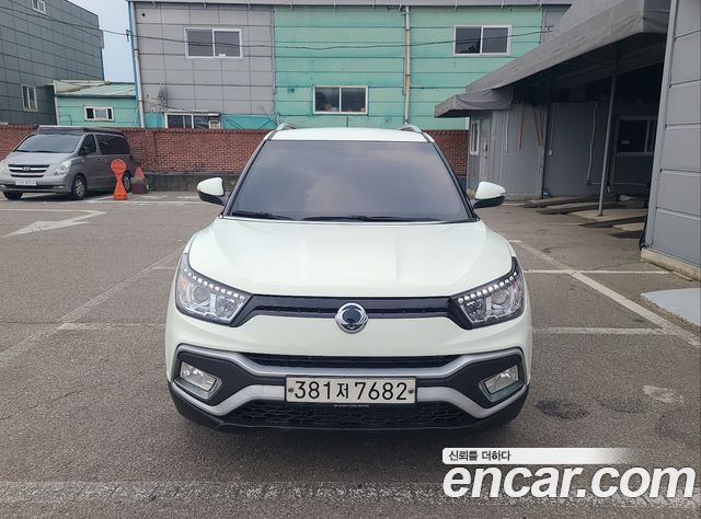 KG Mobility Tivoli — exterior