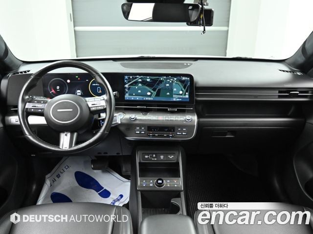 Hyundai Kona — interior