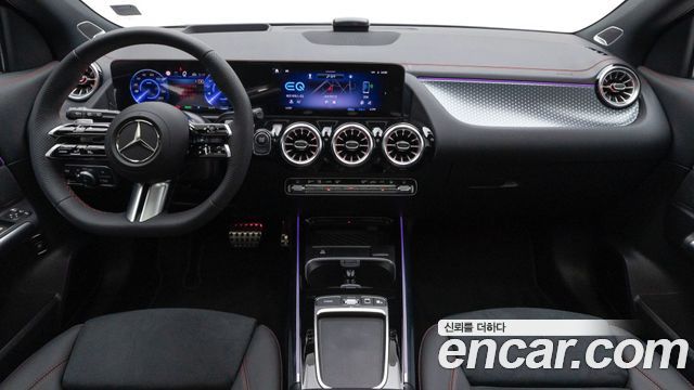Mercedes-Benz EQA — interior