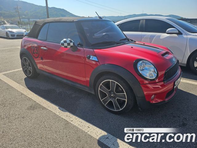 MINI Cooper Convertible — exterior