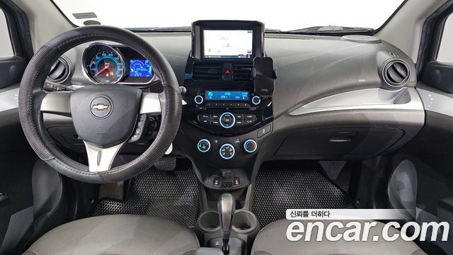 Chevrolet Korea Spark — interior