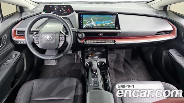 Toyota Prius — interior
