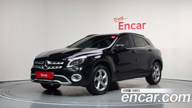Mercedes-Benz GLA-Class — exterior