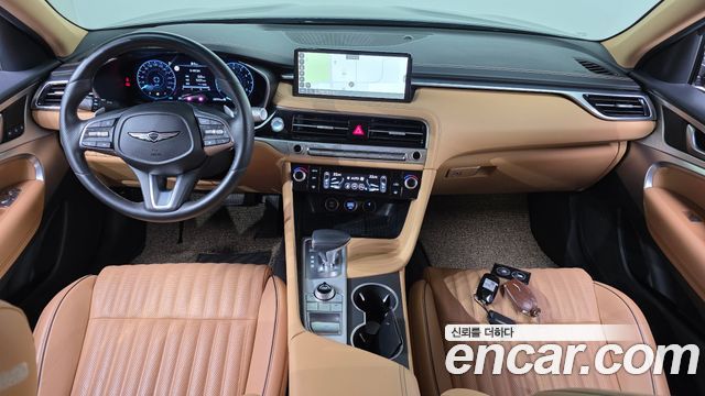 Genesis G70 — interior