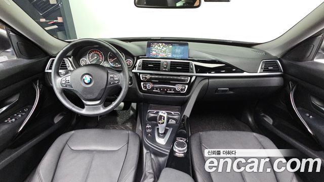 BMW Gran Turismo GT — interior
