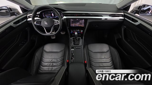 Volkswagen Arteon — interior