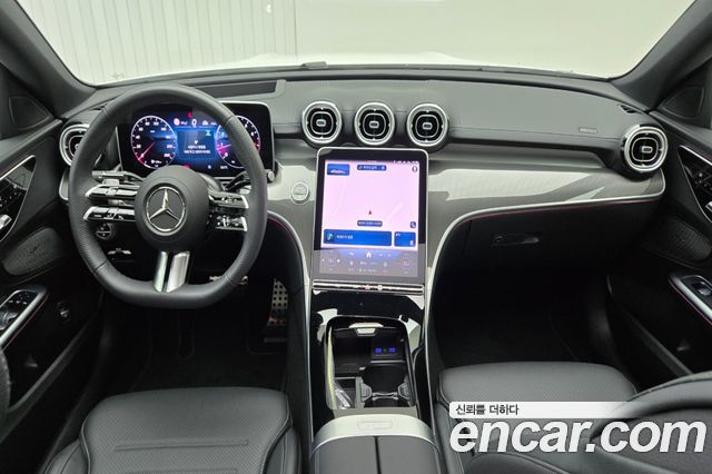 Mercedes-Benz C-Class — interior