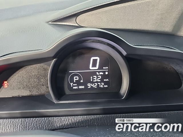 KG Mobility Korando — interior