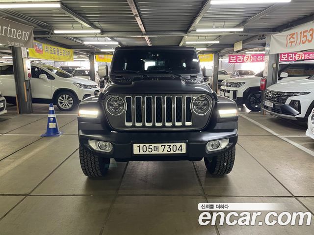 Jeep Wrangler — exterior