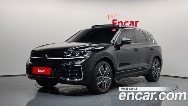 Volkswagen Touareg — exterior