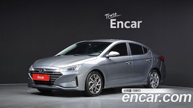 Hyundai Avante — exterior