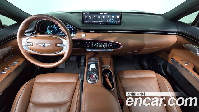 Genesis GV70 — interior
