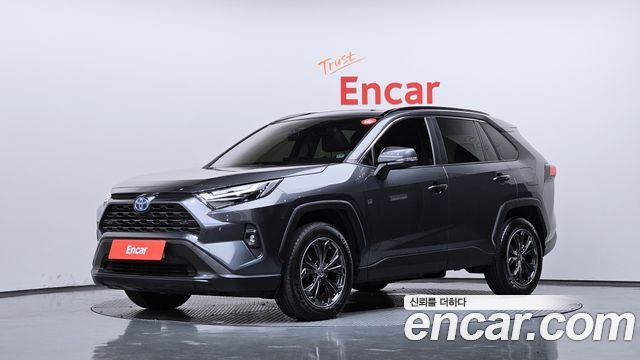 Toyota RAV4 — exterior