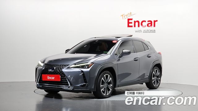 Lexus UX — exterior