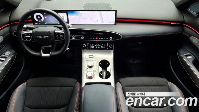 Genesis GV70 — interior
