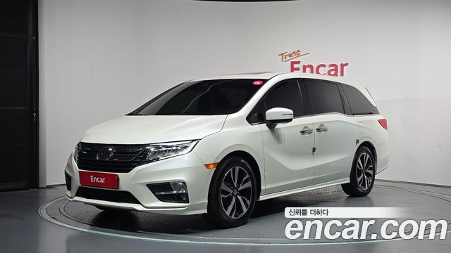 Honda Odyssey — exterior