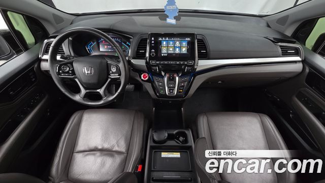 Honda Odyssey — interior