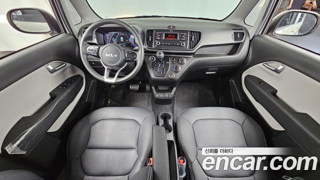 Kia Ray — interior