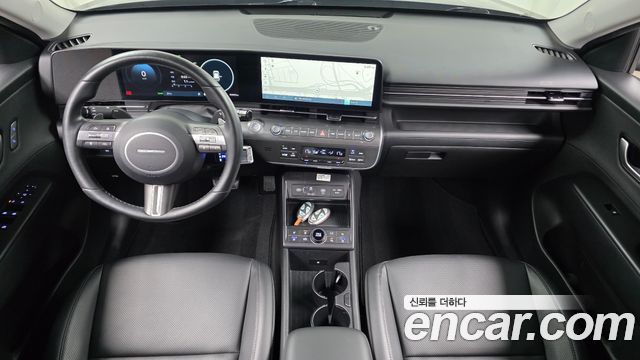 Hyundai Kona — interior