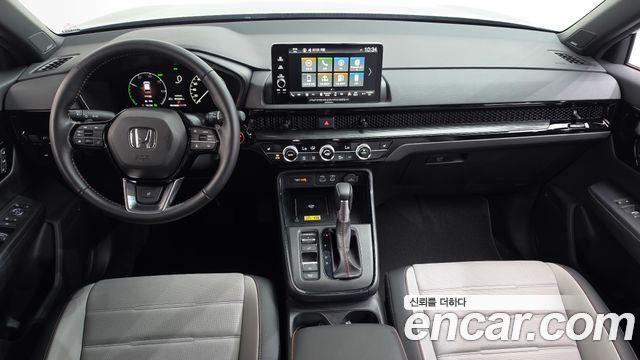 Honda CR-V — interior