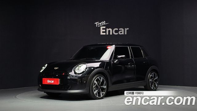 MINI Cooper — exterior