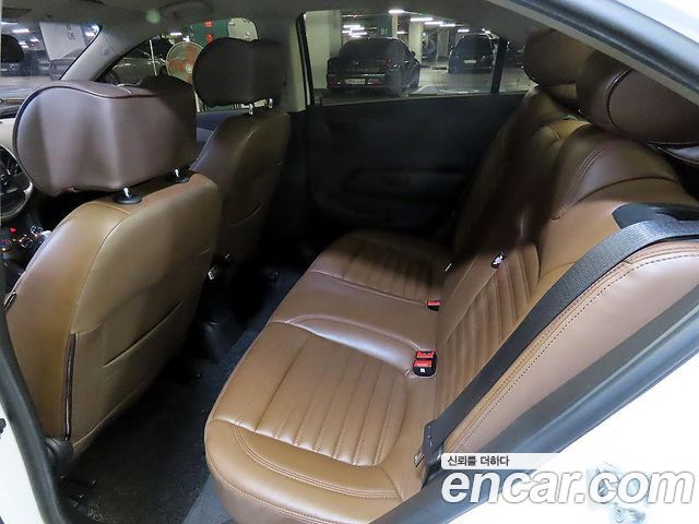Chevrolet Korea Aveo — interior
