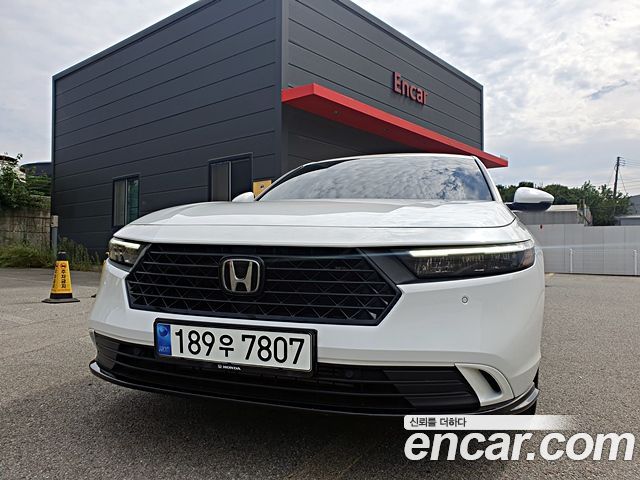 Honda Accord — exterior