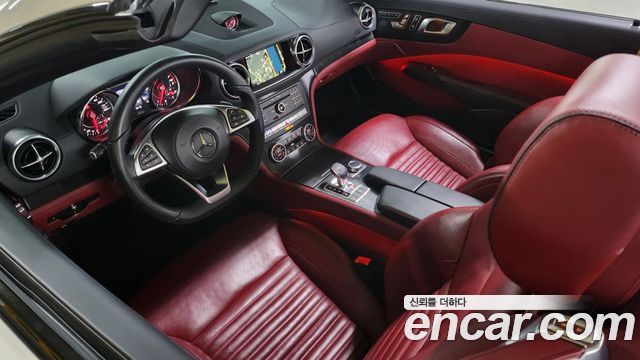 Mercedes-Benz SL-Class — interior