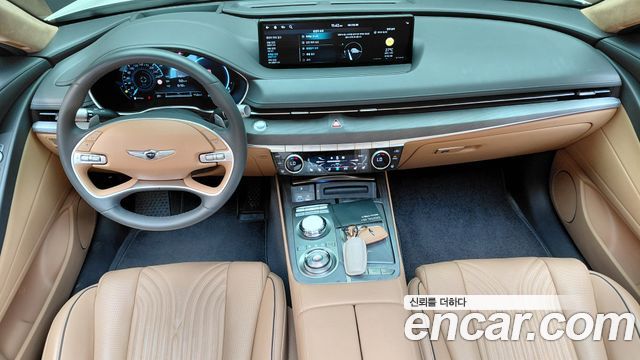 Genesis G80 — interior