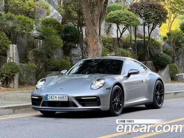 Porsche 911 — exterior
