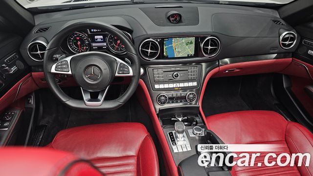 Mercedes-Benz SL-Class — interior
